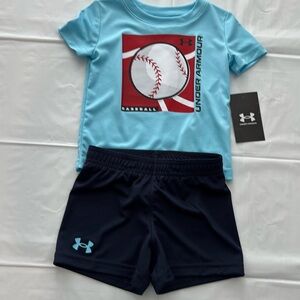 Under Armour Baby Boys Tee and Short set. Baseball theme
New with tags 12 Mths